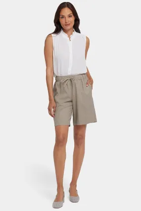 Breezy Bermuda Shorts In Stretch Linen | Saddlewood