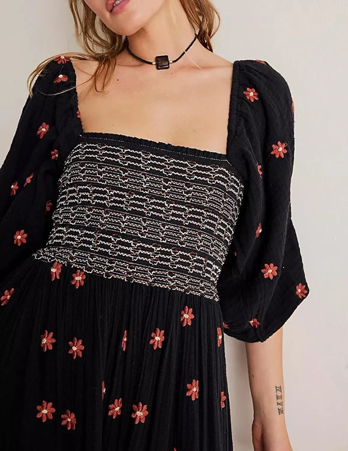 Women's Elastic Waist Flower Embroidered Maxi Dress Lantern Sleeve Square Neck Tiered Flowy Maxi Fall Dress